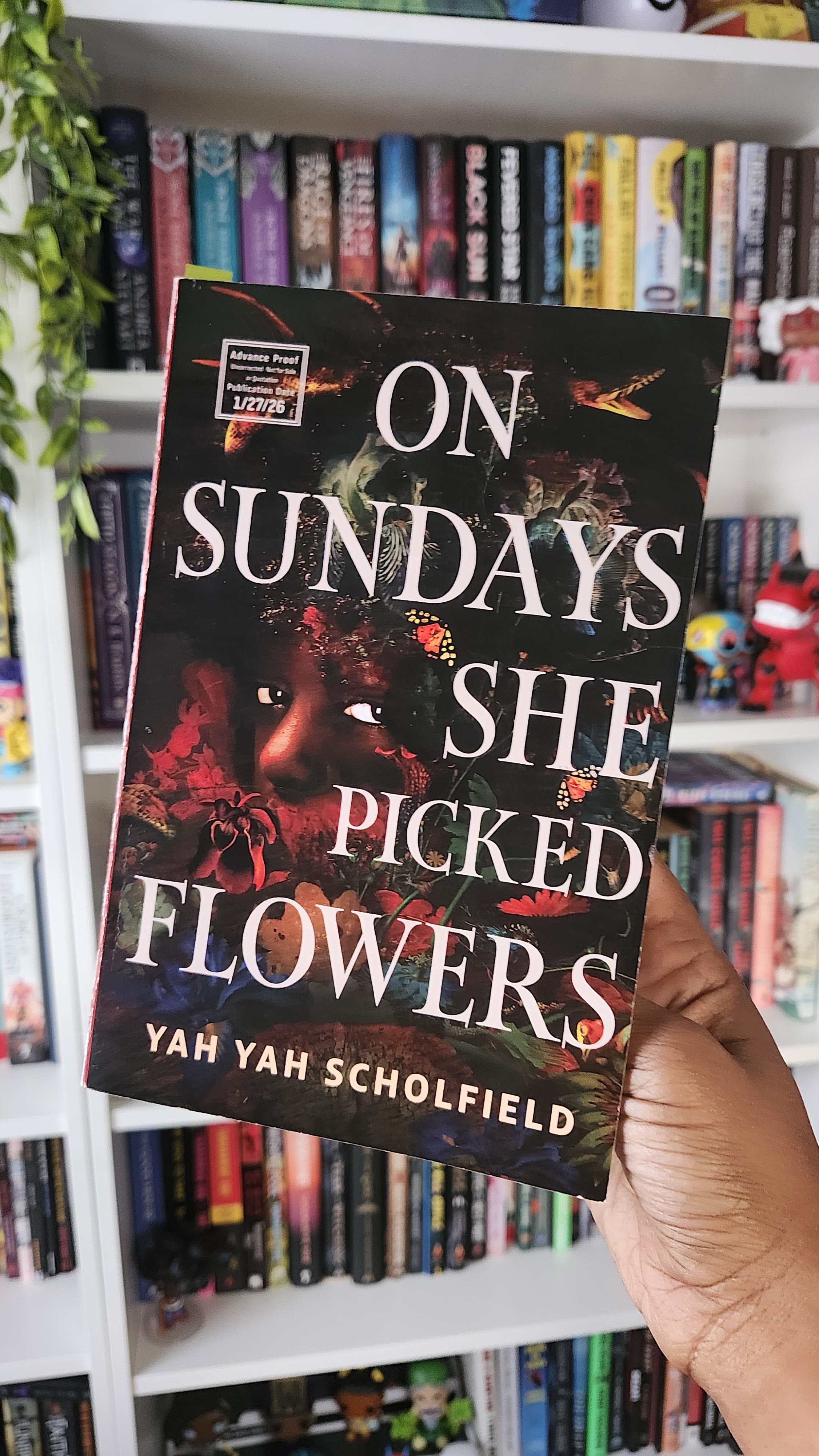 Review: On Sundays She Picked Flowers by Yah Yah Scholfield